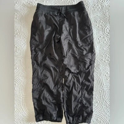 Брюки женские THE NORTH FACE Aphrodite 2.0 асфальтово-серые средние для походов кемпинга - Изображение 1 из 4