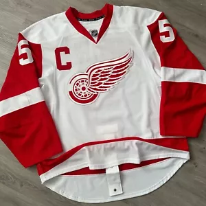 Team Issue Nicklas Lidstrom Detroit Red Wings Jersey 54 Reebok Authentic Pro Cut - Picture 1 of 10