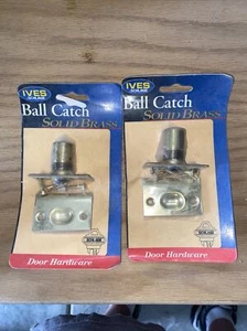2 pcs. Ives solod brass ball catches - Picture 1 of 5