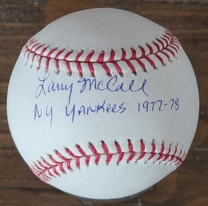 LARRY MCCALL SIGNED OML SELIG BASEBALL INSCRIBED 1977-78 YANKEES RANGERS - Picture 1 of 2