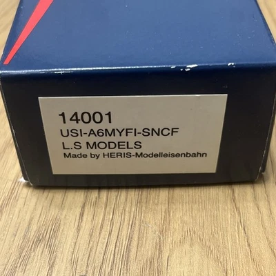 LS MODELS 14001 - VOITURE SNCF - UIC - A6MYFI - H0 - - Photo 1/4