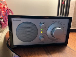 Tivoli Audio Model One Am/FM radio In Gloss Black - Picture 1 of 7