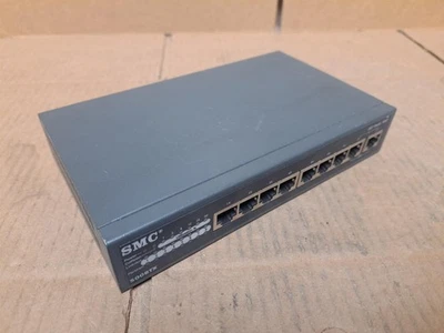 SMC EZ Hub 100 Network Hub Modelo No. 5008TX - Imagen 1 de 4