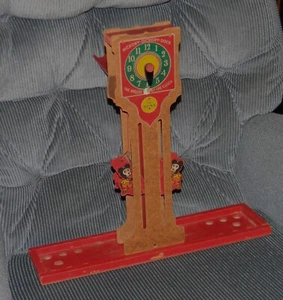 NOMA Hickory Dickory Dock Mouse Run up Clock Vintage Action Old Toy Game USA - Picture 1 of 11