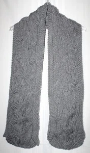 New Handmade Knitted Heather Grey Cable Weave Scarf - Picture 1 of 1