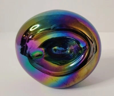 PISAPAPELES FIRMADO EICKHOLT 1992 AZUL IRIDISCENTE ARCO IRIS VIDRIO MAGNUM Foto 1 de 4