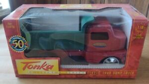 1997 Hasbro Tonka Collector Series Classic 1939 Dump Truck 1:18 50th Anniversary