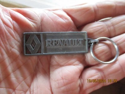 Ancien Porte Clé Automobile Renault : Mâcon 4L R12 R16 R8 R10 Rodéo Estafette - Photo 1/2
