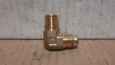 90 DEGREE BRASS ELBOW (1/4” NPTF FLARE x 1/4” NPTF) X111J - Image 1 of 4