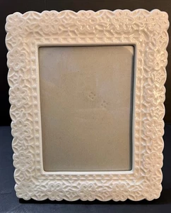 Textured Ceramic Ivory 5x7 Photo Frame Beautiful Elegant Bridal - Picture 1 of 4