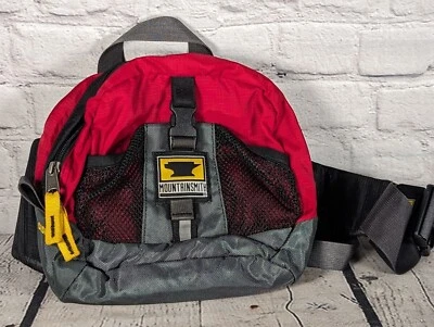 Сумка туристическая Mountainsmith Cadence поясничная на талию дневная упаковка красная черная - Изображение 1 из 4