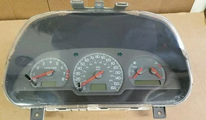 2001 2002 volvo s40 gauge cluster speedometer etc assembly used tested. 167,xxx  - Picture 1 of 4