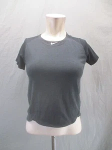 NIKE DRI-FIT Size M Boys Gray Stretch Short Sleeve Training Athletic T-Shirt 509 - Picture 1 of 9