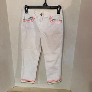 Mini Boden Girls White Cropped Capri Embroidered Denim Jeans Pants Size 11 Years - Picture 1 of 8