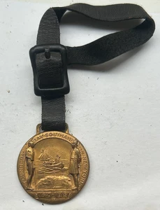 NY SOUTHAMPTON FIRST ENGLISH SETTLEMENT 1640 - 1915 - POCKET WATCH FOB - Picture 1 of 3