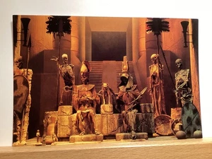 Ancient Egyptian Temple, Disney MGM Studios: - Vintage Postcard - Picture 1 of 3