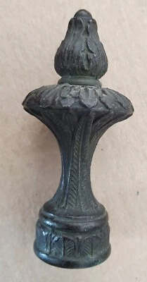 Pairpoint Reverse Painted Open Top Lamp Shade Finial - Image 1 of 4