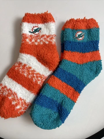 2 PAIR SET! Miami Dolphins FBF Women’s Cozy Fuzzy Sleep Socks. OSFM (FZ2) Cover