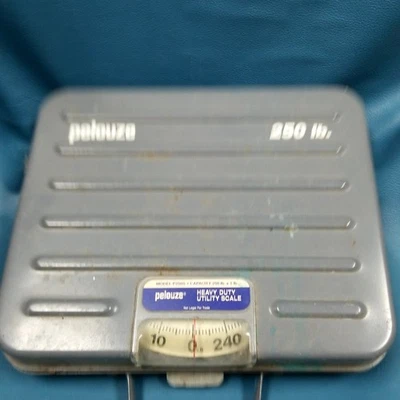 Vintage Pelouze P250S Heavy Duty Utility 250Lb Shipping Scale  - Image 1 of 4