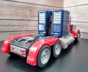 Modellino camion Transformers 2007 Movie Leader Class Optimus Prime LOOSE INCOMPLETO - Foto 1 di 6