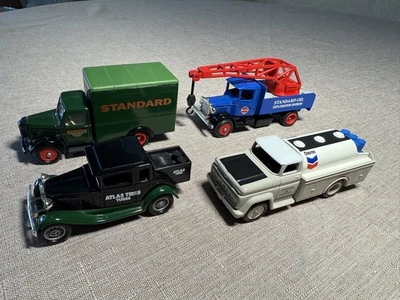 Lot of Four Lledo England Chevron Trucks No. 21-24 Standard Oil Gasoline Truck - Image 1 of 4
