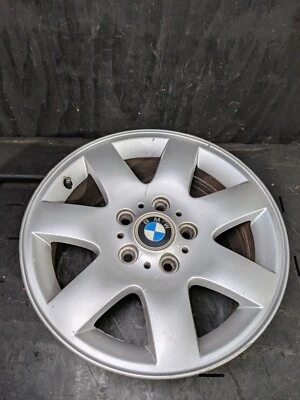 01-06 BMW 325i E46 WHEEL FACTORY RIM 7x16" 7 STAR SPOKE ALLOY CAP STYLE 45 - Image 1 of 4