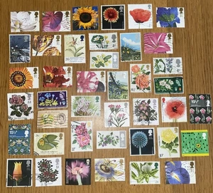 40 FLOWER GB, Used Stamps Off Paper, Thematics, Mixture. - Picture 1 of 5