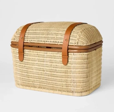 Baúl de almacenamiento de ratán tejido de 21" marrón - Umbral diseñado con Studio McGee Foto 1 de 4
