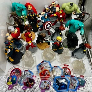 Disney Infinity HUGE LOT Character Figures Avengers Star Wars Pirates Incredible - Picture 1 of 5