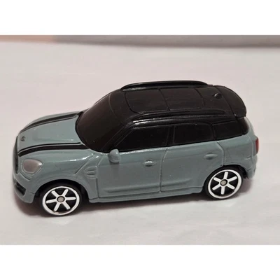 Maisto Mini Cooper 1:64 Scale Countryman Diecast Car Collectible Toy Vehicle - Image 1 of 4