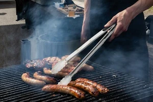 Set Of 2 Multi Purpose Metal Kitchen Tongs Food Serving Grill Cooking 12" 16" - Picture 1 of 4