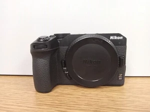 Nikon Z30 20.9MP APS-C Spiegellose Kamera - schöne Form, OHNE OBJEKTIV, voll funktionsfähig - Bild 1 von 10