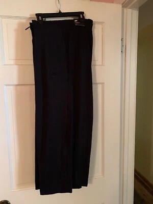 Nike Mujer Capri - Talla XL - Ajuste Suelto - Nuevo con Etiquetas Foto 1 de 4