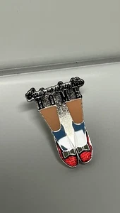 Zauberer von Oz Dorothy No Place Like Home Emaille Pin - Bild 1 von 1