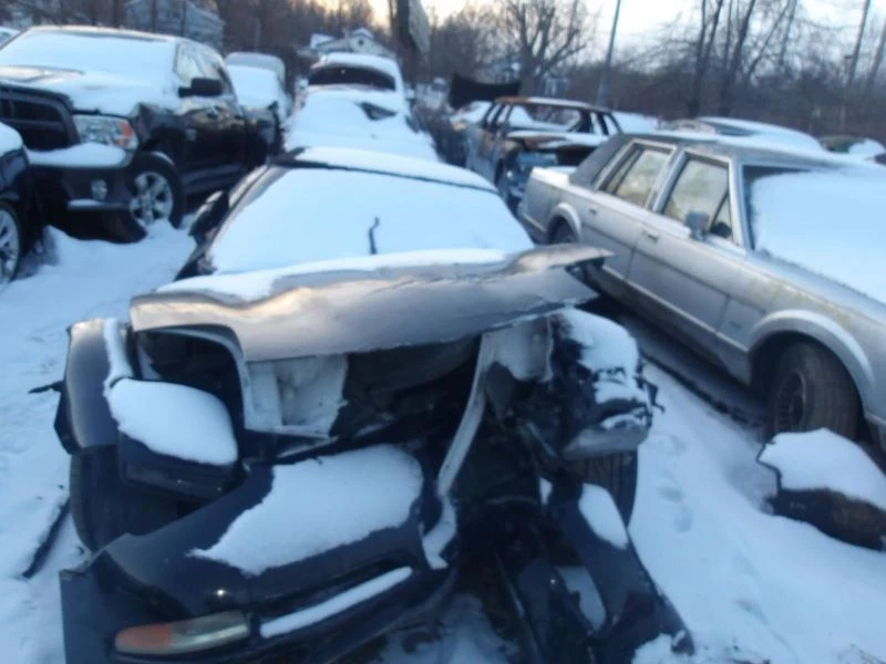 Windshield Wiper Motor Fits 97-04 CORVETTE 1303724 - Image 1 of 4