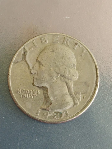 1983 Quarter Error Offset double strike!! RARE!  FREE SHIPPING Cover