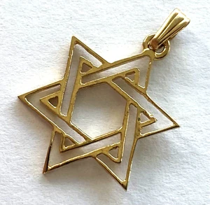 Colgante con dije judío estrella de David de oro amarillo macizo de 14 quilates - Imagen 1 de 12