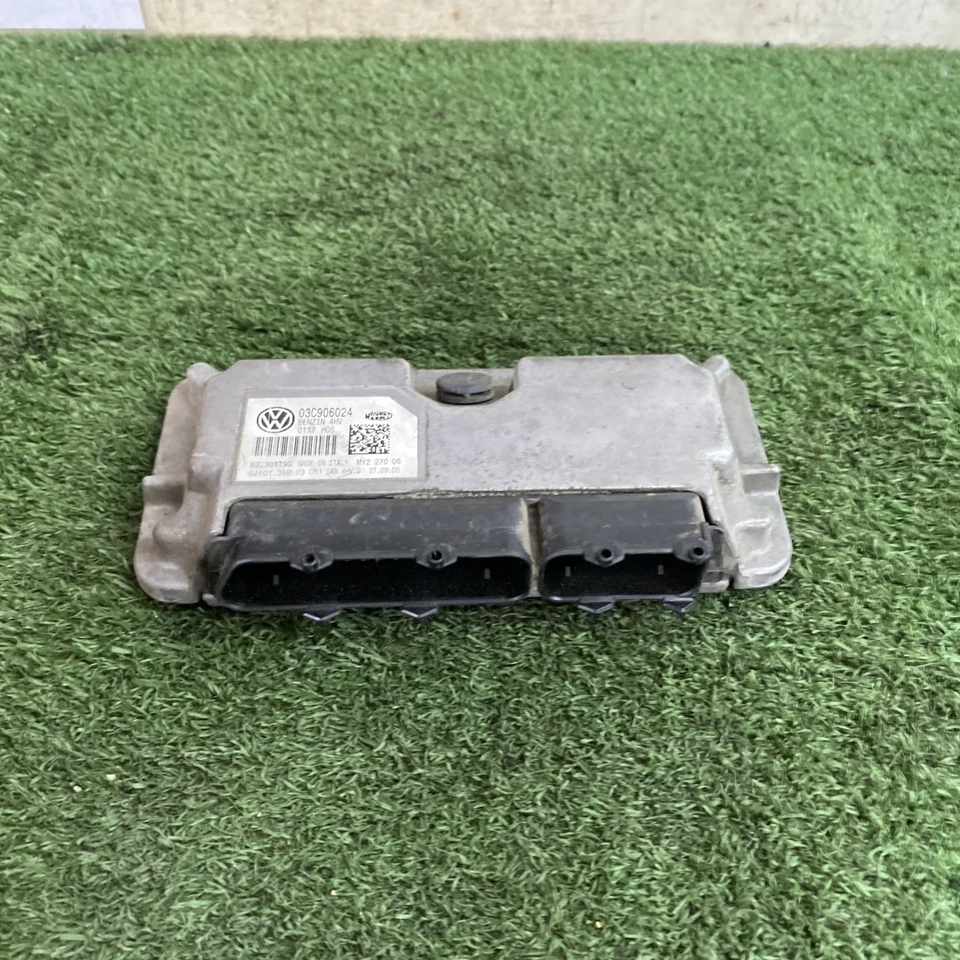 CENTRALINA MOTORE SKODA ROOMSTER 1,2 2006-2010 03C906024 - Immagine 1 di 3