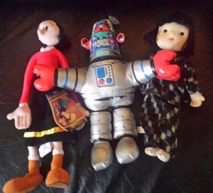 3 PUPPEN "OLIVENÖL", "ROBOTER" & "CHINA PUPPE" - Bild 1 von 1