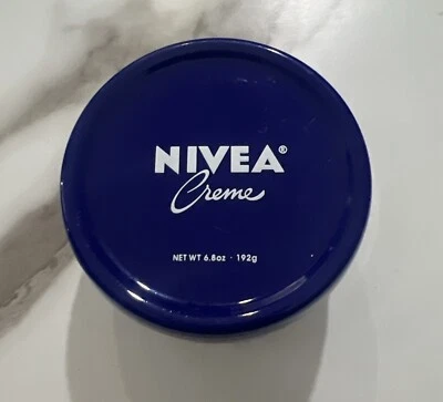 Nivea 保湿面霜手部面部 6.8 盎司 — 第 1/3 张图片