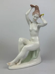 Exquisite Art Nouveau Nude Woman Figure Figurine Porcelain Aquincum 8.5” Hungary - Picture 1 of 3