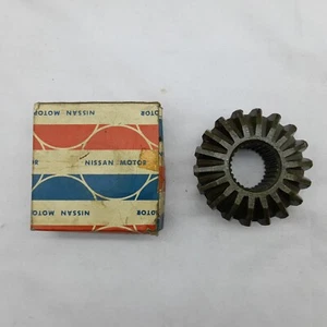 38423-73000 Gear Side Differential Fits For Datsun 720 NOS Genuine - Picture 1 of 9