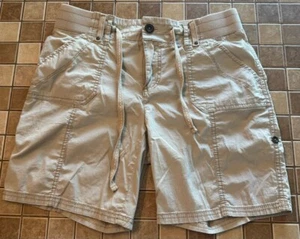 Women's Khakis & Company Shorts Size 6 Khaki Casual - Picture 1 of 4