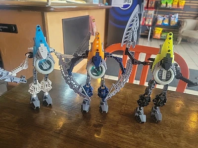 Lot Of 3 2004 LEGO Bionicle Vahki Rorzah Bordakh Kanoka Disks 8618 8619 8615 - Image 1 of 4