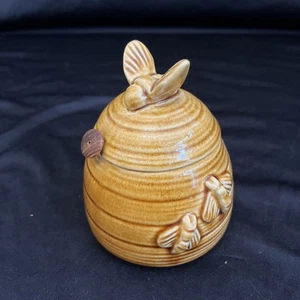 Devon Pottery Beehive Honey Jar - Picture 1 of 4