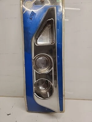 Panel portavasos central cromado Freightliner 41907 A151 Foto 1 de 4