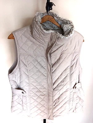 Chaleco marca IMPERMEABLE beige blanco forro de piel sintética para mujer talla XL BD Foto 1 de 4