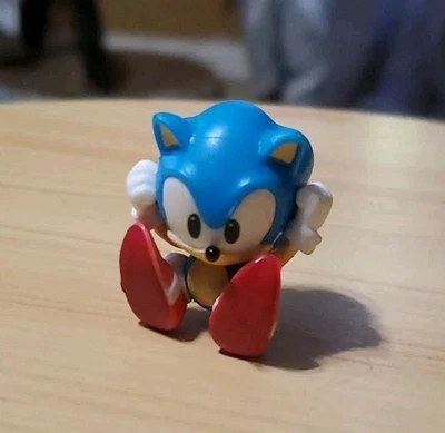 Minifigura de juguete pequeño Sega Sonic The Hedgehog de Giant Eggman Robot Battle Set Foto 1 de 4