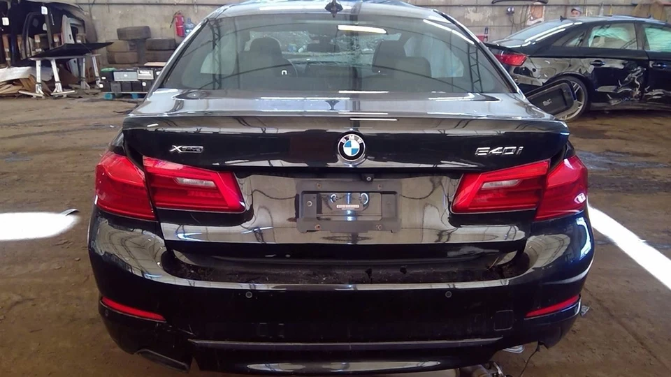 Pinza de conductor trasera sin freno deportivo compatible con BMW 540i 6369107 17-19 Foto 1 de 4