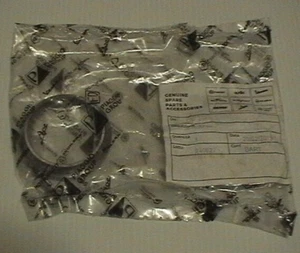 GENUINE PIAGGIO LX ZIP FLY PX MP3 VESPA V50 STEERING BEARING LOWER CUP 665602 - Picture 1 of 1